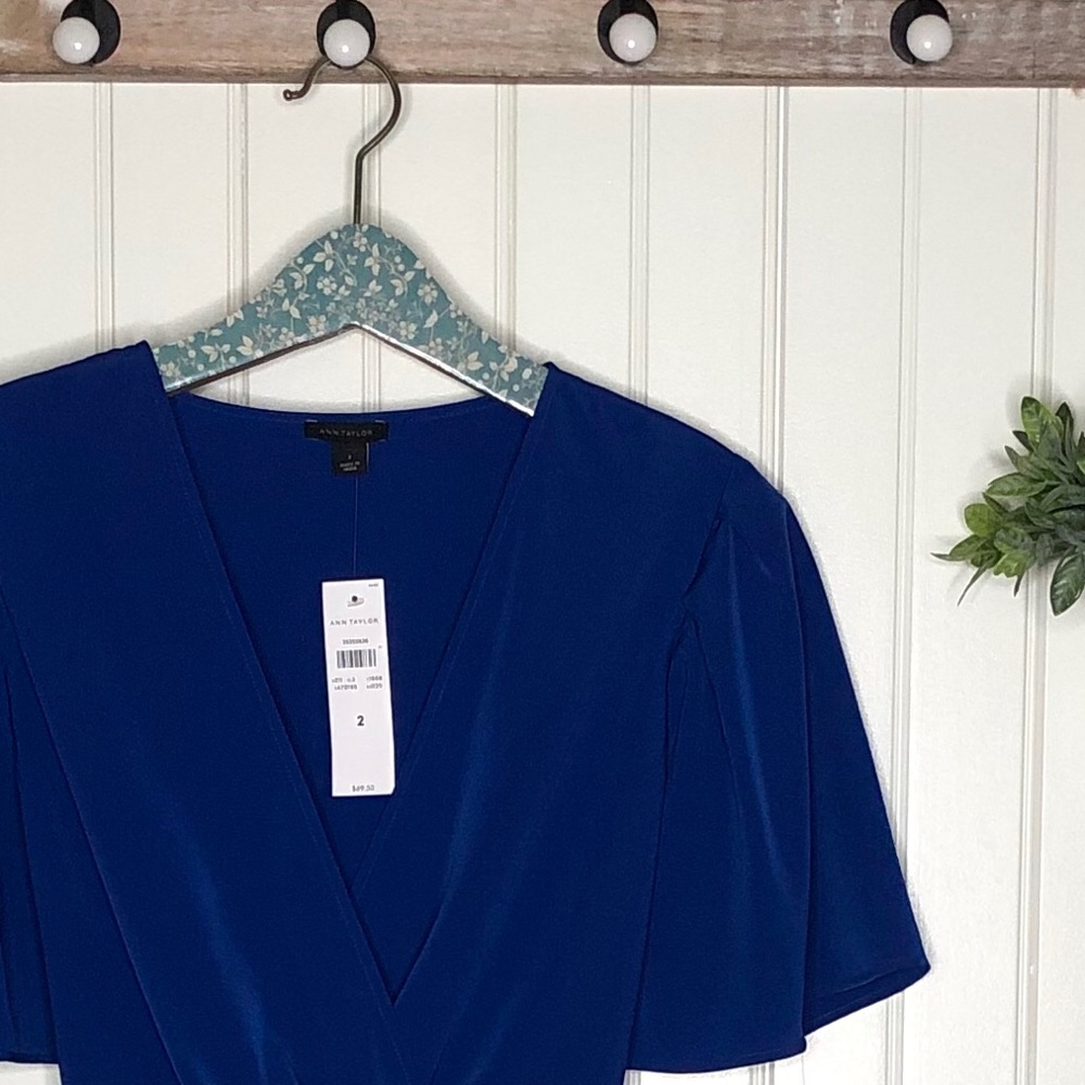 Ann Taylor Top NWT Blue Short Sleeve 2